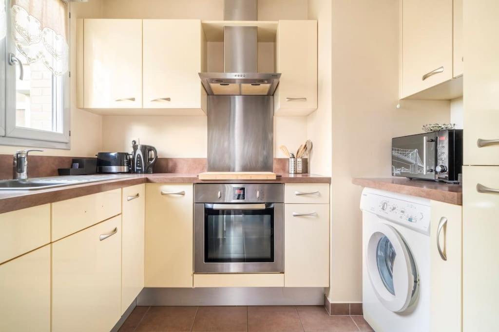 Appartement Avec Jardin Et Terrasse Pres De Paris Мант-ла-Жоли Экстерьер фото